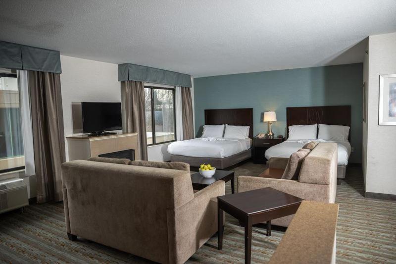 Wyndham Garden Erie Kearsarge Exterior foto