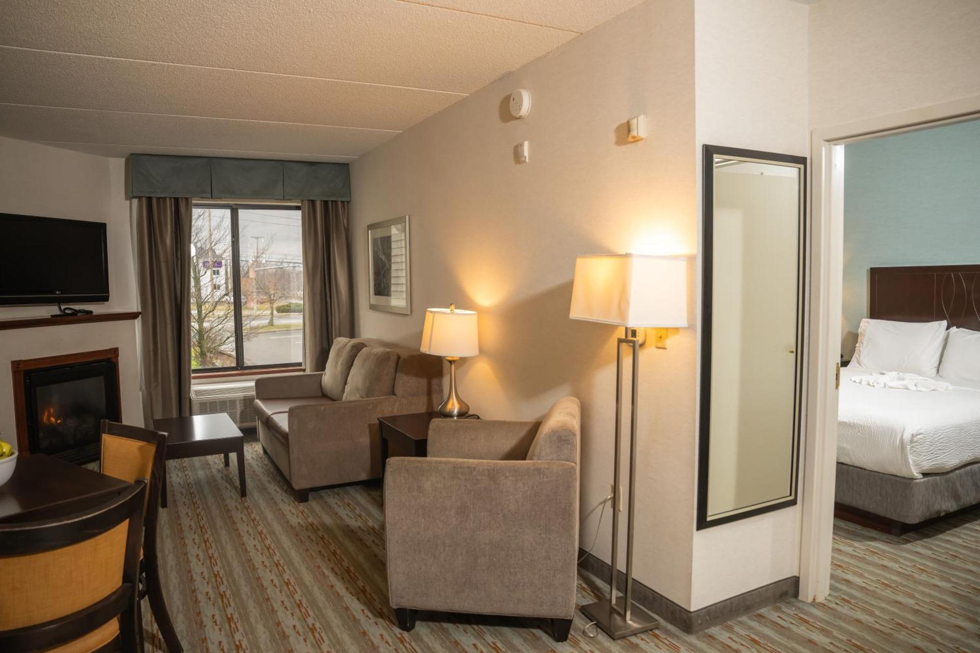 Wyndham Garden Erie Kearsarge Exterior foto