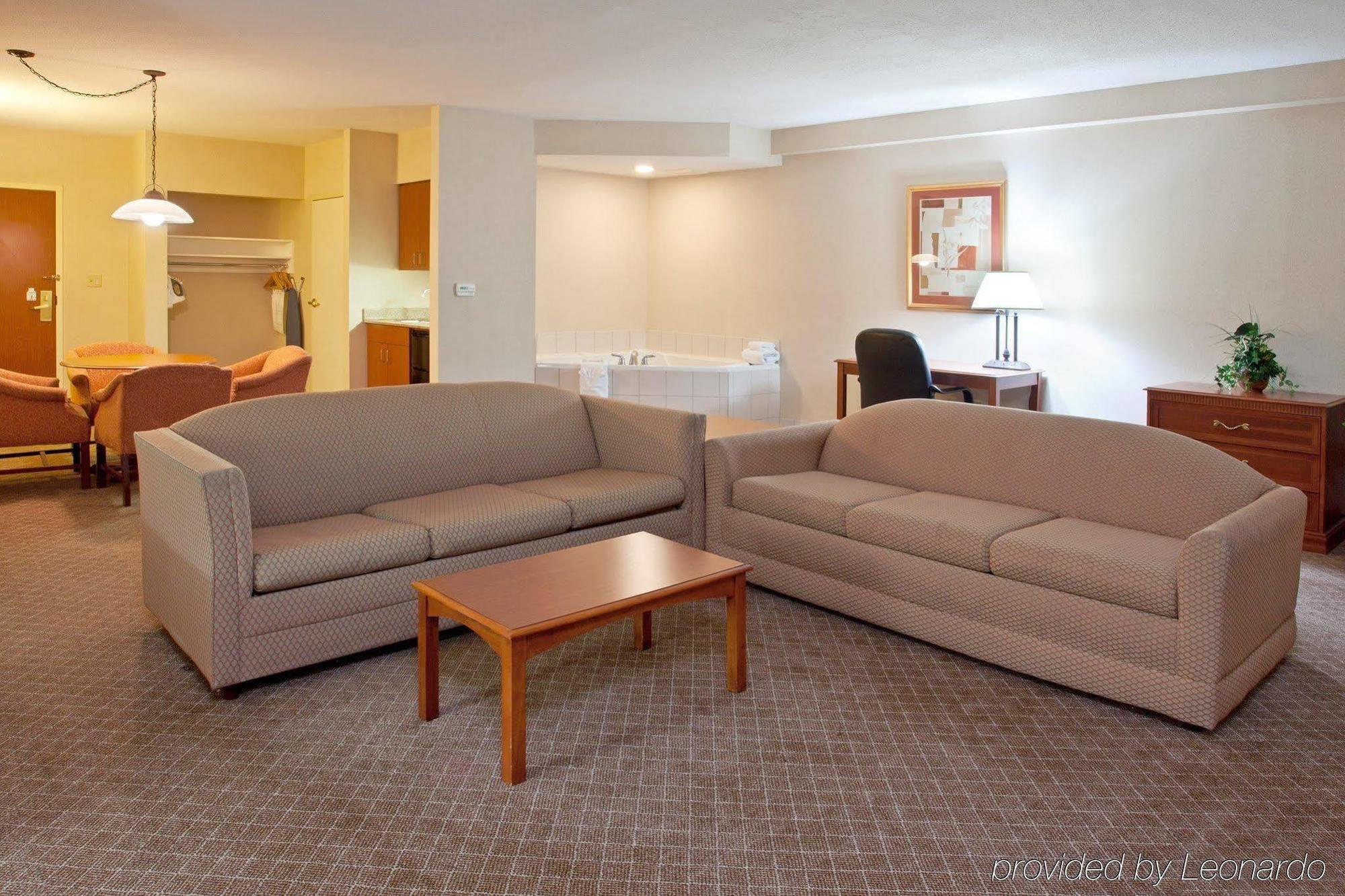 Wyndham Garden Erie Kearsarge Quarto foto